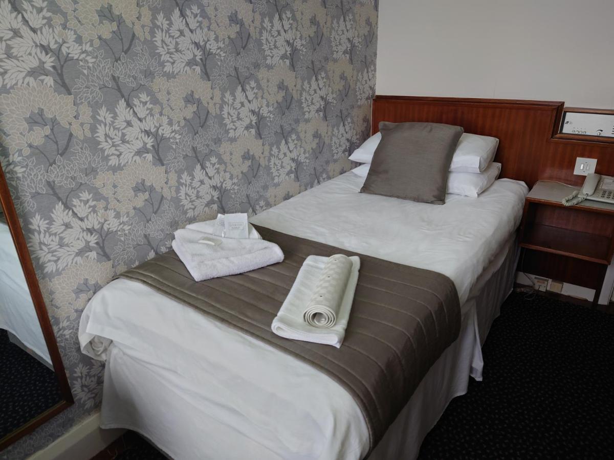 The Cumberland Hotel Torneo de Torneo de Eastbourne Exterior foto